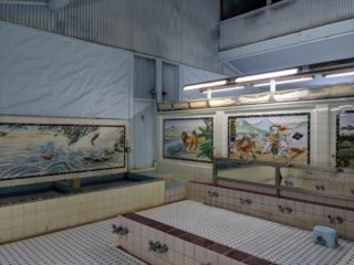 かつて赤線の客が押し寄せた横須賀の「日の出浴場」に入浴！